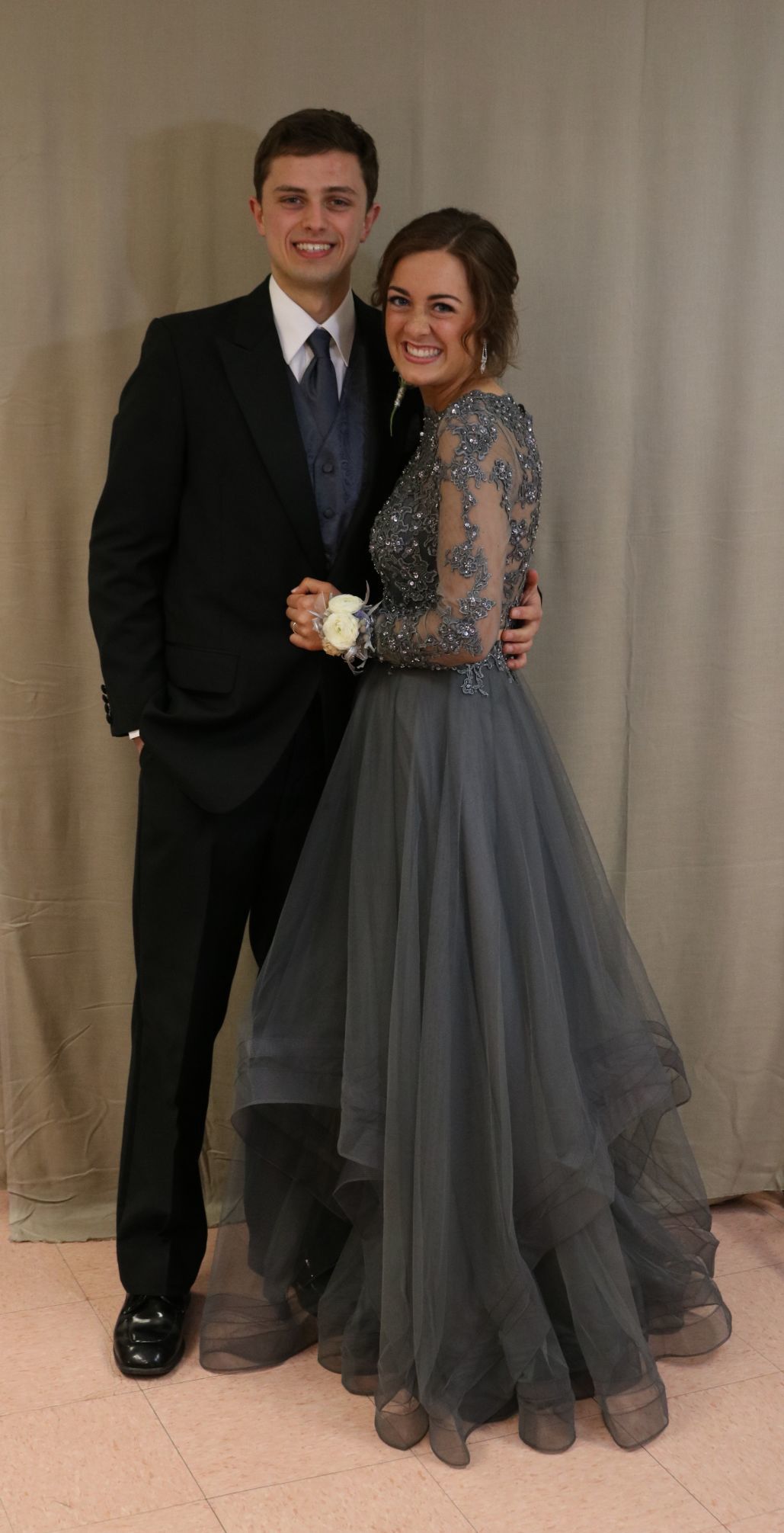 FCHS Prom March 36.JPG